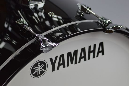 Yamaha Absolute Maple Hybrid Bass Drum 22x14 Solid Black