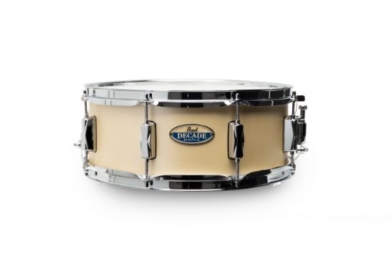 Pearl Decade Maple 14"x 5.5" Snare Drum | Satin Gold Meringue 14"x5.5"