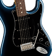 Fender American Professional II Stratocaster®, Rosewood Fingerboard, Dark Night