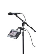 ZOOM V3 Vocal Processor