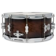 PDP Concept Maple Exotic Walnut to Charcoal 6.5x14 skarptromme med krom hardware