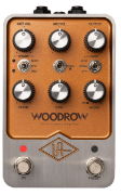 Universal Audio Woodrow '55 Instrument Amplifier Pedal