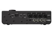 Yamaha URX44 B