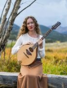 Eastman PCH Oktav Mandolin Lady Moon Signature